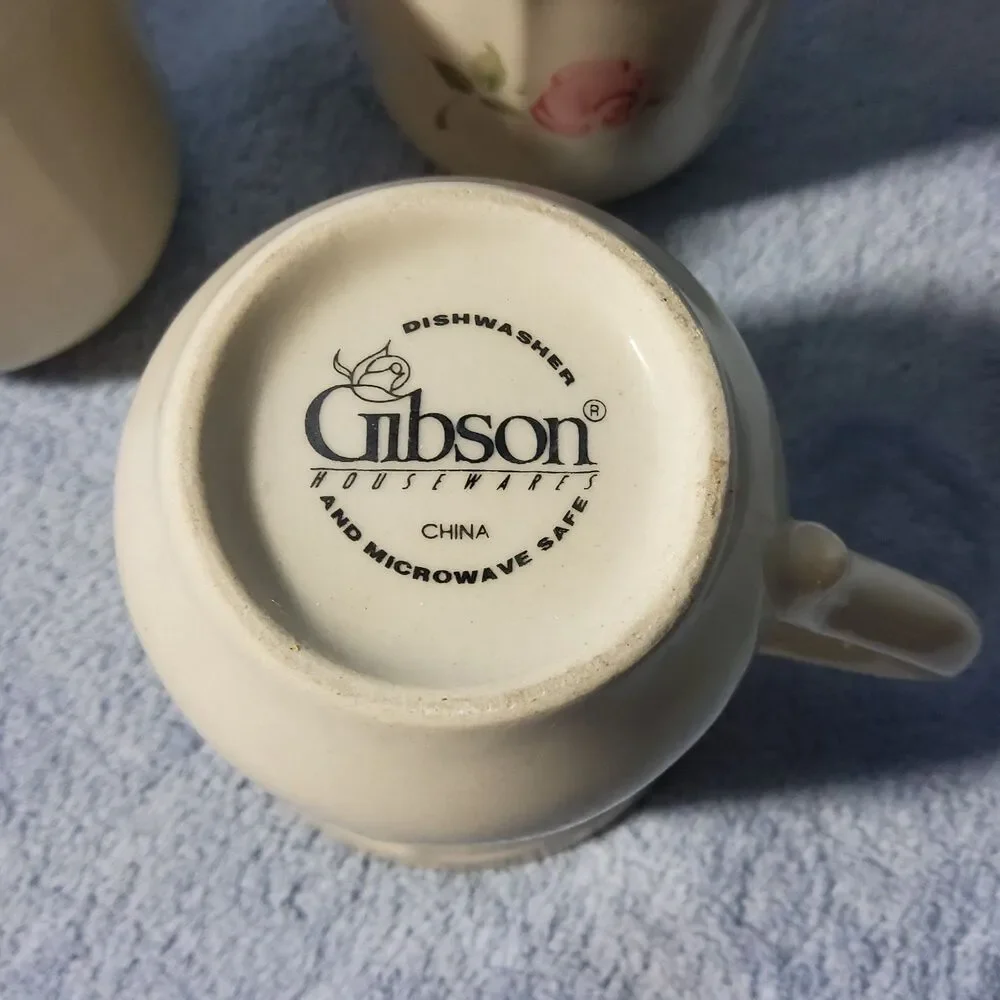 Gibson vintage housewares